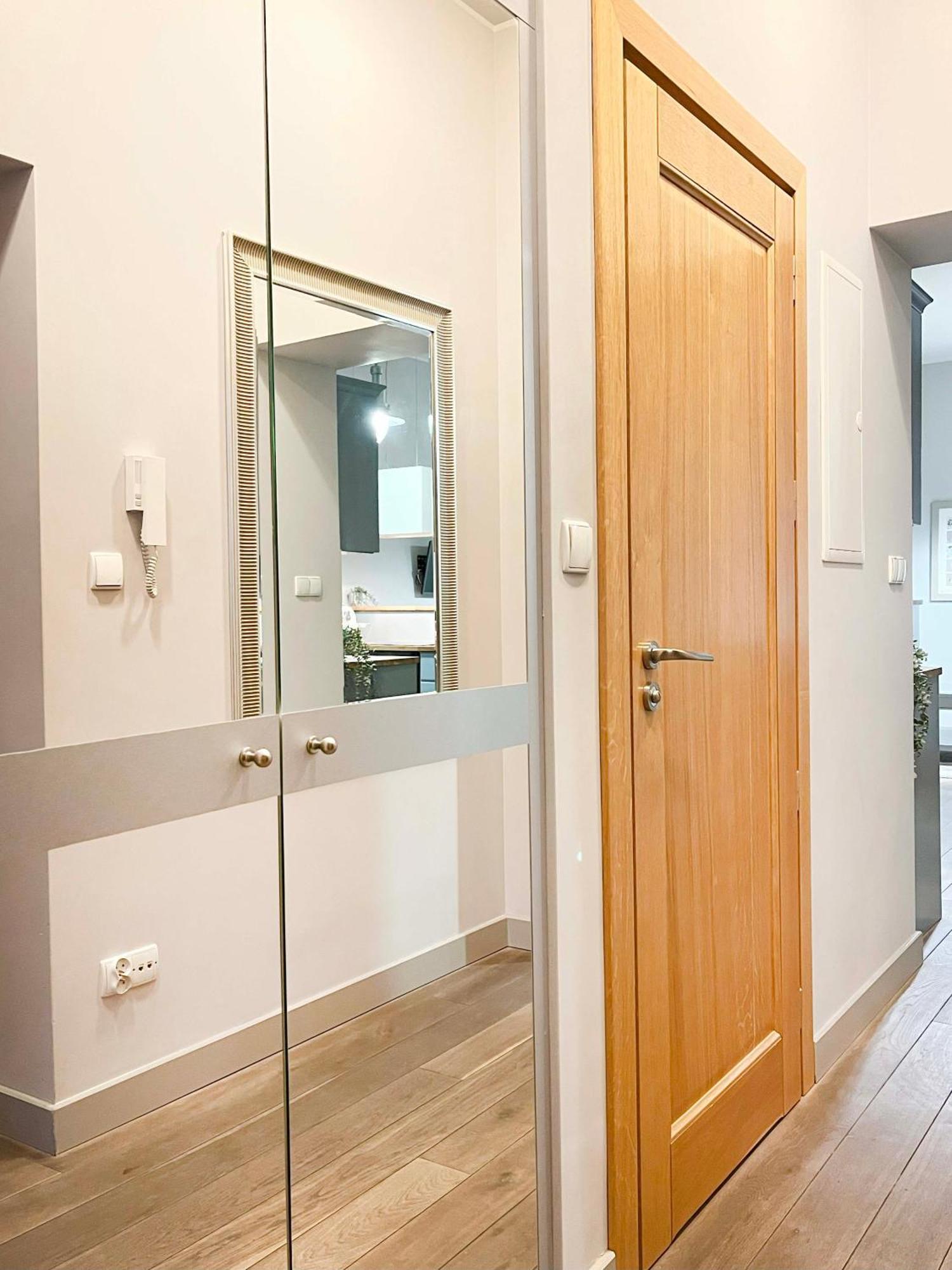 Welcoming With Bedrooms And Air Conditioning, Center Apartment Krakau