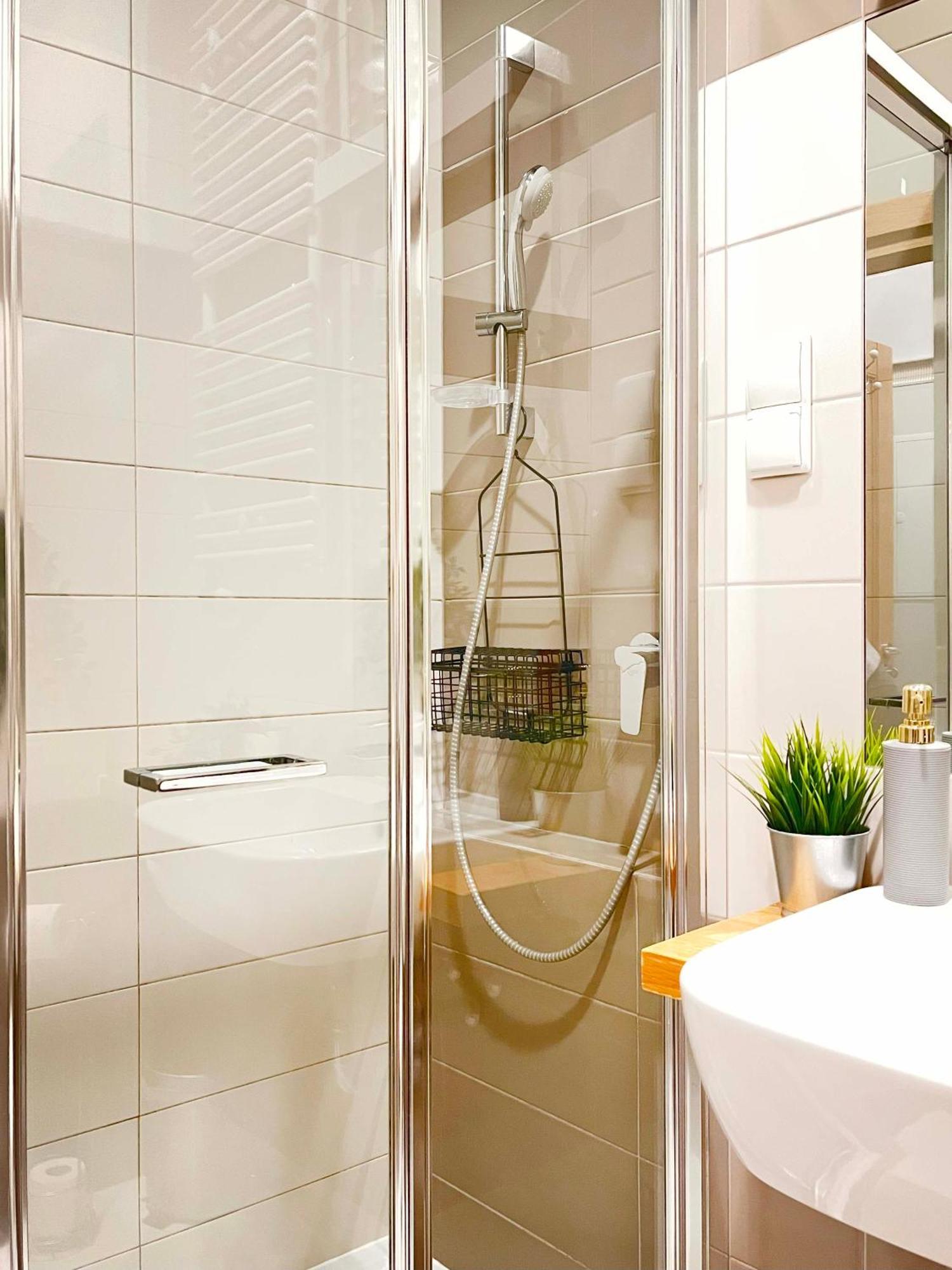 Apartment Welcoming With Bedrooms And Air Conditioning, Center Krakau
