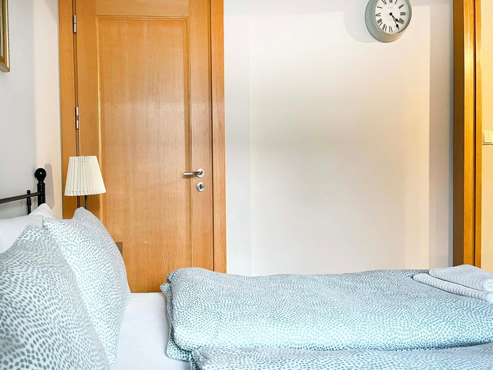 Welcoming With Bedrooms And Air Conditioning, Center Apartment Krakau
