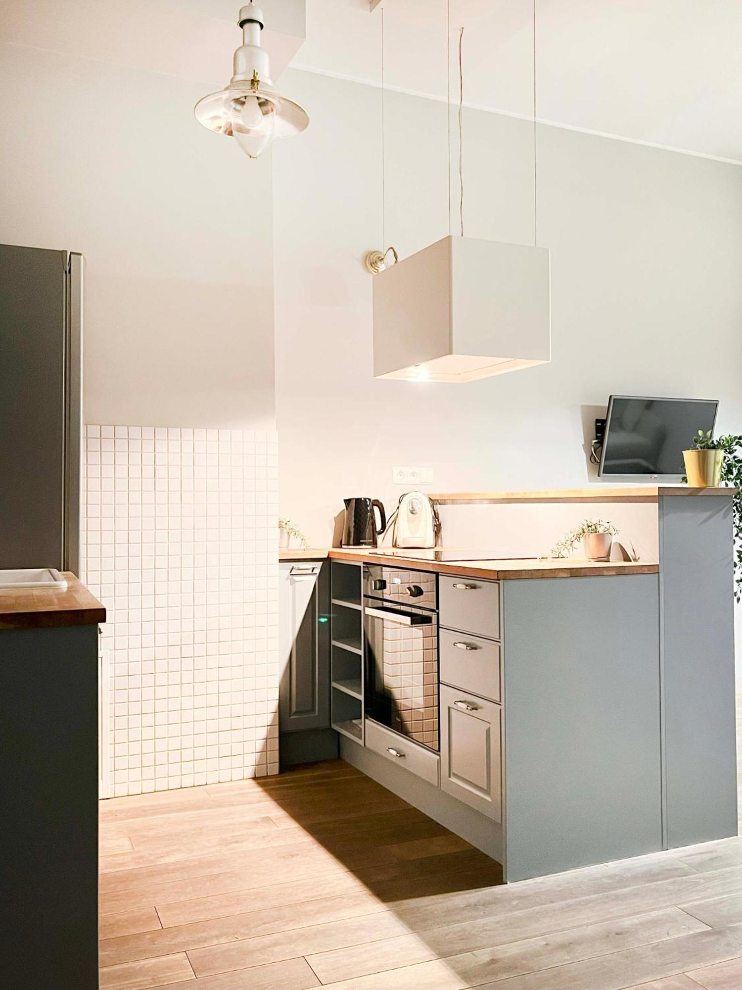 Welcoming With Bedrooms And Air Conditioning, Center Krakau