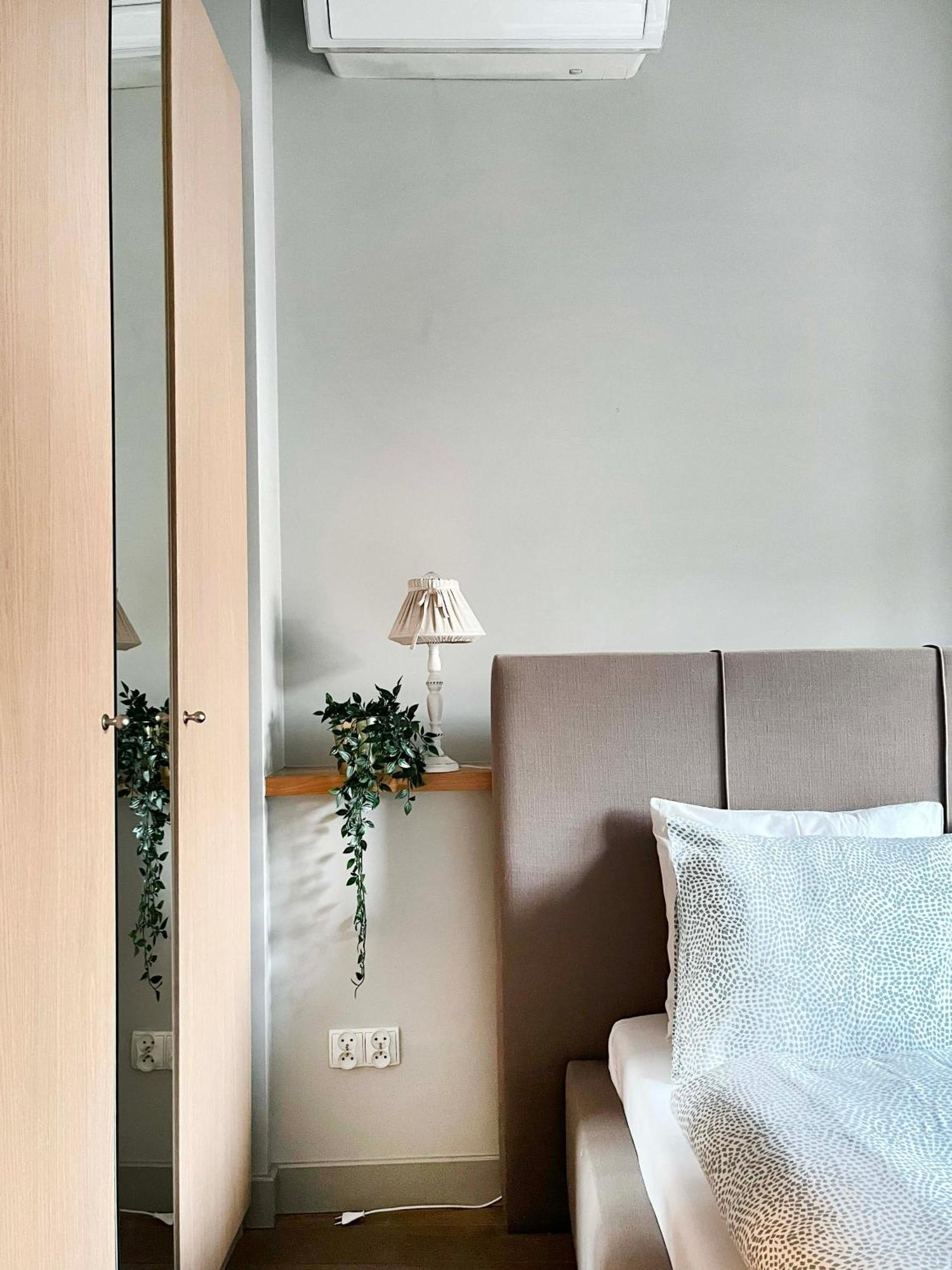 Welcoming With Bedrooms And Air Conditioning, Center * Krakau